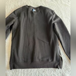 Black Crewneck Sweatshirt bundle of 2